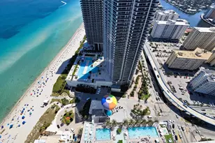 4111 S Ocean Dr, Hollywood, FL 33019 - Photo 32