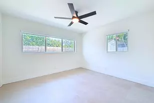 224 NE 23rd Ave, Pompano Beach, FL 33062 - Photo 16