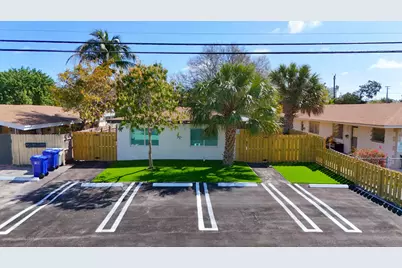 224 NE 23rd Avenue #3, Pompano Beach, FL 33062 - Photo 2