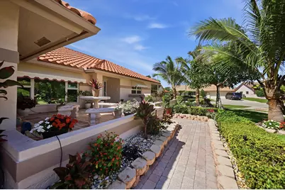 5884 Laurel Green, Boynton Beach, FL 33437 - Photo 2