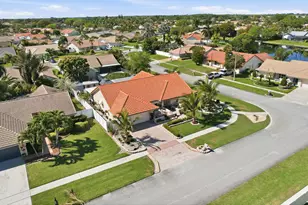 5884 Laurel Green Cir, Boynton Beach, FL 33437 - Photo 44