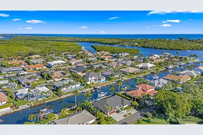 9039 SE Hawksbill Way, Hobe Sound, FL 33455 - Photo 40