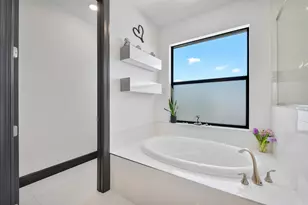 12095 S Baypoint Cir, Parkland, FL 33076 - Photo 36