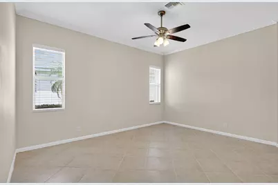 191 NW Willow Grove Avenue, Port Saint Lucie, FL 34986 - Photo 12