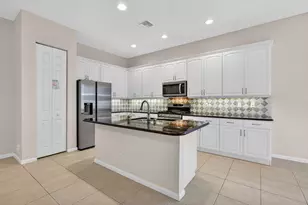 191 NW Willow Grove Ave, Port Saint Lucie, FL 34986 - Photo 18