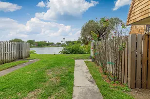 393 Lake Arbor Dr, Palm Springs, FL 33461 - Photo 26
