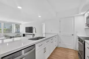 20033 Boca W Dr, Boca Raton, FL 33434 - Photo 2