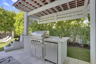 234 NE 4th St, Boca Raton, FL 33432 - Photo 36