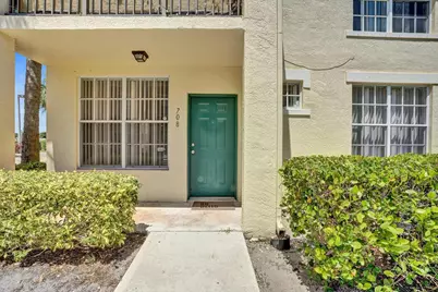 708 Belmont Place, Boynton Beach, FL 33436 - Photo 4