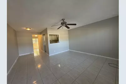 166 Sussex I, West Palm Beach, FL 33417 - Photo 2