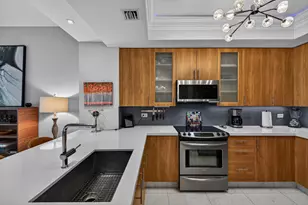 2609 NE 14th Ave, Wilton Manors, FL 33334 - Photo 10