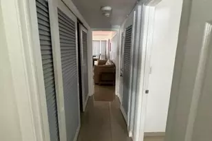 1001 S Riverside Dr, Pompano Beach, FL 33062 - Photo 4