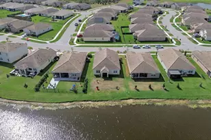 12401 Arabella Dr, Port Saint Lucie, FL 34987 - Photo 4