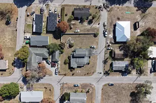 802 N 15th St, Fort Pierce, FL 34950 - Photo 8