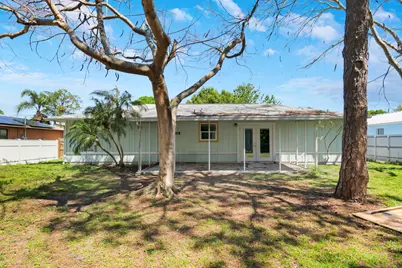 5909 Seagrape Drive, Fort Pierce, FL 34982 - Photo 24