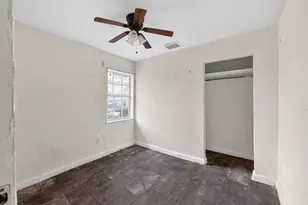 2765 NW 60th St, Miami, FL 33142 - Photo 18