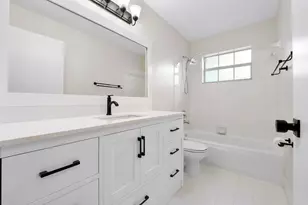 8375 NW 46th Dr, Coral Springs, FL 33067 - Photo 26