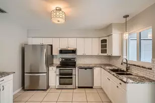 2602 NE 10th Terrace, Wilton Manors, FL 33334 - Photo 8