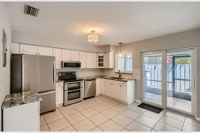 2602 NE 10th Terrace #B, Wilton Manors, FL 33334 - Photo 4