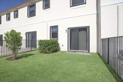 4733 Santa Cruz Way, Davie, FL 33314 - Photo 18