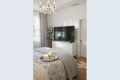 4733 Santa Cruz Way, Davie, FL 33314 - Photo 8