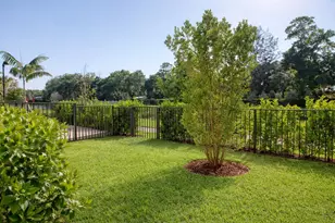 4733 Santa Cruz Way, Davie, FL 33314 - Photo 18