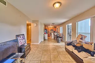 1990 NW 4th, Miami, FL 33136 - Photo 4