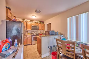 1990 NW 4th, Miami, FL 33136 - Photo 6