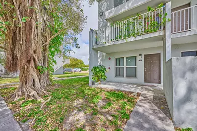 1990 NW 4th #1, Miami, FL 33136 - Photo 16