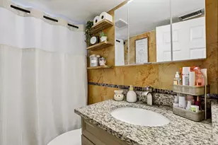 7803 NW 69th Terrace, Tamarac, FL 33321 - Photo 12
