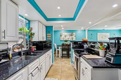 7803 NW 69th Terrace, Tamarac, FL 33321 - Photo 4