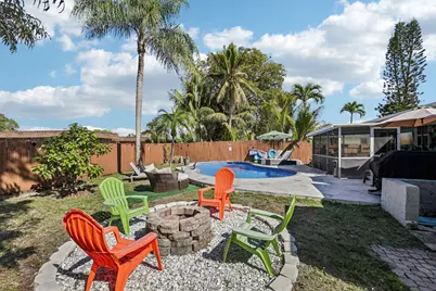 7803 NW 69th Terrace, Tamarac, FL 33321 - Photo 18