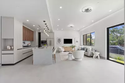 843 SW 14th Court #843, Fort Lauderdale, FL 33315 - Photo 6