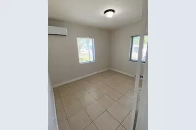 1257 W 35th Street, Riviera Beach, FL 33404 - Photo 4