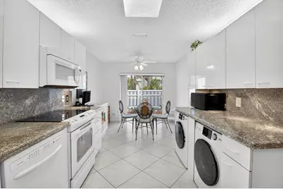 30 Eastgate Drive #C, Boynton Beach, FL 33436 - Photo 10