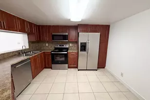 9977 Westview Dr, Coral Springs, FL 33076 - Photo 4