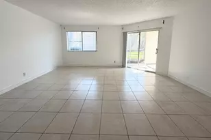 9977 Westview Dr, Coral Springs, FL 33076 - Photo 10