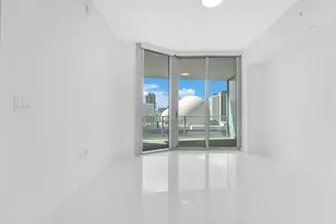 851 NE 1st Ave, Miami, FL 33132 - Photo 16