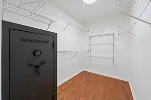 2021 Normandy Cir, West Palm Beach, FL 33409 - Photo 20