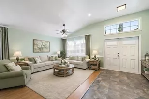 2021 Normandy Cir, West Palm Beach, FL 33409 - Photo 12