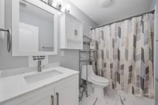 2021 Normandy Cir, West Palm Beach, FL 33409 - Photo 16