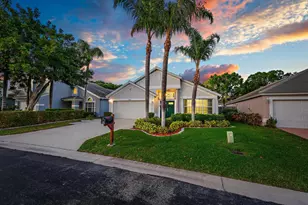 2021 Normandy Cir, West Palm Beach, FL 33409 - Photo 1