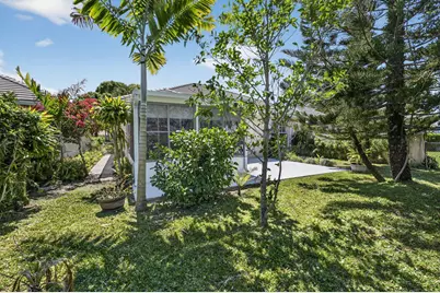 1065 Bedford Avenue, Palm Beach Gardens, FL 33403 - Photo 12