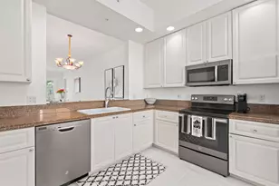 14 Harbour Isle Dr W, Fort Pierce, FL 34949 - Photo 12