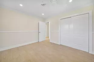 1061 NW 3rd St, Boca Raton, FL 33486 - Photo 18