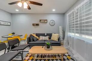 1051 SW 32nd Ct, Fort Lauderdale, FL 33315 - Photo 12