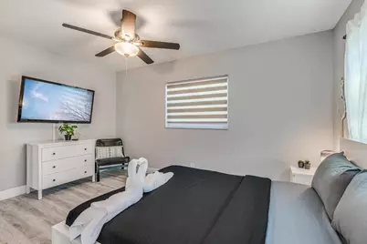 1051 SW 32 Court #1, Fort Lauderdale, FL 33315 - Photo 6