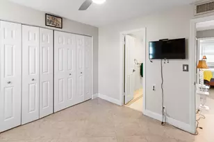 842 NE 20th Dr, Wilton Manors, FL 33305 - Photo 16