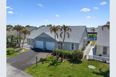 2538 SE Tropical East Circle, Port Saint Lucie, FL 34952 - Photo 4