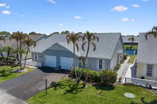2538 SE Tropical E Cir, Port Saint Lucie, FL 34952 - Photo 4